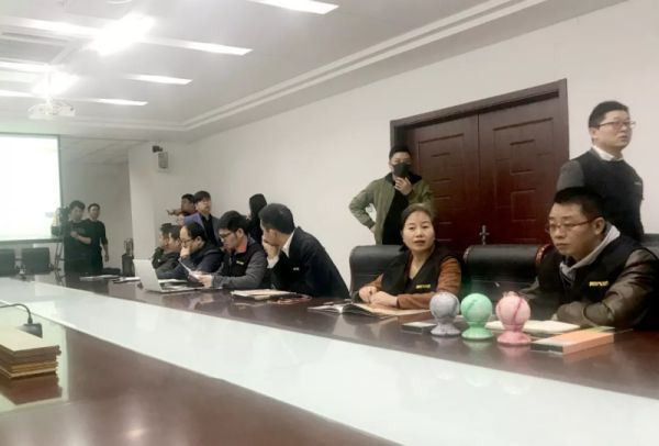 超凡国际品牌大事|金大门业携手CCTV-2《秘密大改造》强势来袭