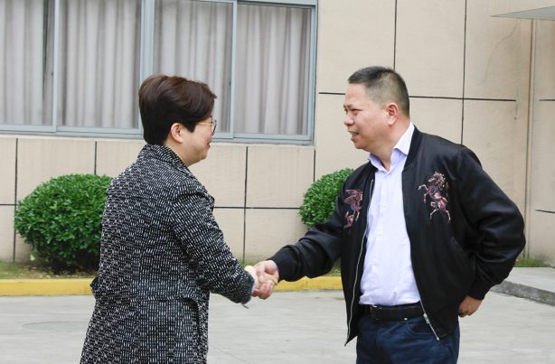 超凡国际品牌日记|沈晓红副市长莅临裕华调研“浙江制造”争创工作