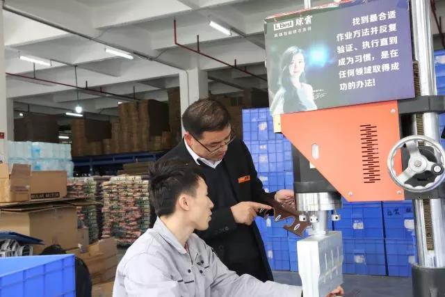 晾衣架超凡国际品牌人物|晾霸刘海辉：创新非核心，创造者才是核心