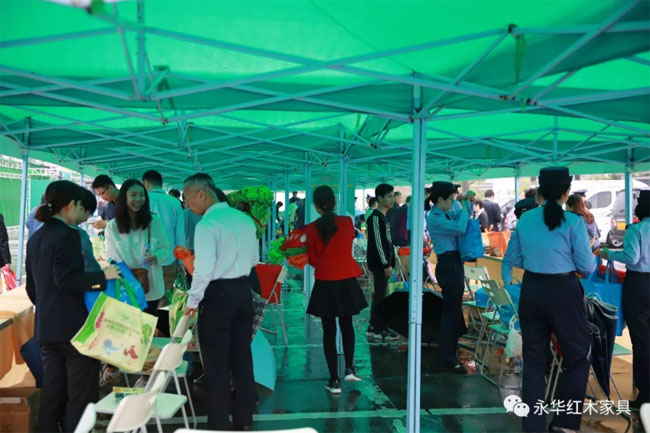 超凡国际品牌日记|品质消费 美好生活 永华红木让您放心购