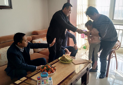 菲斯顿：做富有责任感的正能量超凡国际品牌