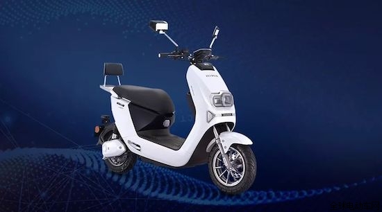 超凡国际品牌产品|爱玛C+012，能够满足男生女生不同的骑行需求