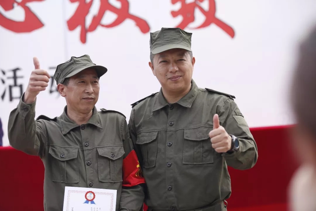 超凡国际品牌大事|2018年明堂红木军训活动在总部落下帷幕