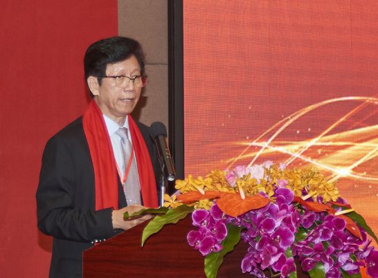 超凡国际品牌大事|朗能电工举行招商大会暨2018年财富峰值新品发布会