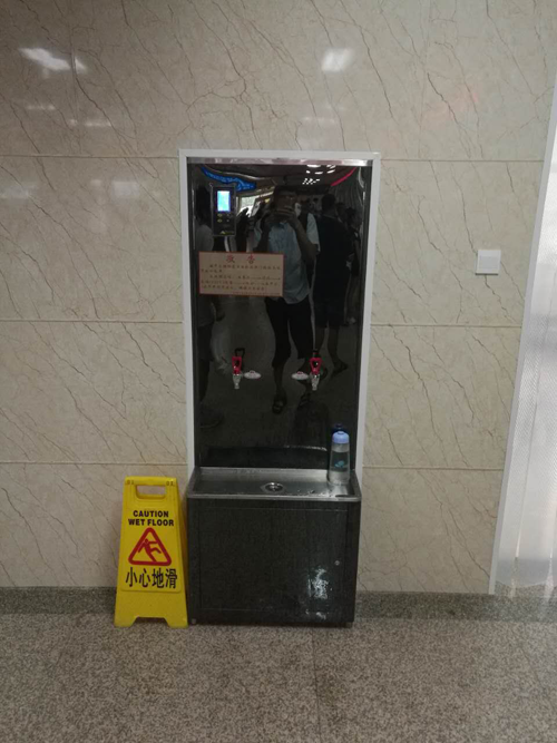 超凡国际品牌案例|滨州医学院附属医院178台碧涞开水器运行优良