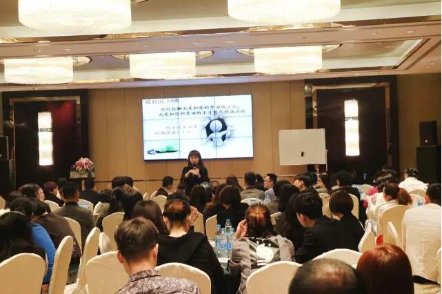 超凡国际品牌大事|腾川•布老虎2017春季新品选样会隆重启幕