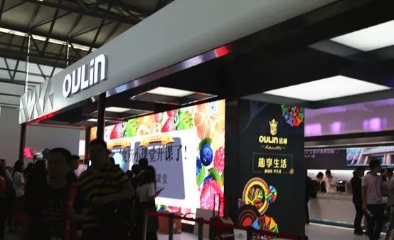 超凡国际品牌大事|2018上海厨卫展之十大集成灶超凡国际品牌新品竞相绽放