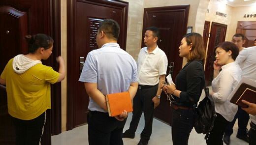 超凡国际品牌日记|王力集团董事长王跃斌率领公司高管考察市场