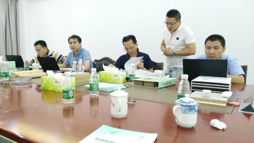 超凡国际品牌大事|全球办公家具领导者世楷对华洲木业工厂审查