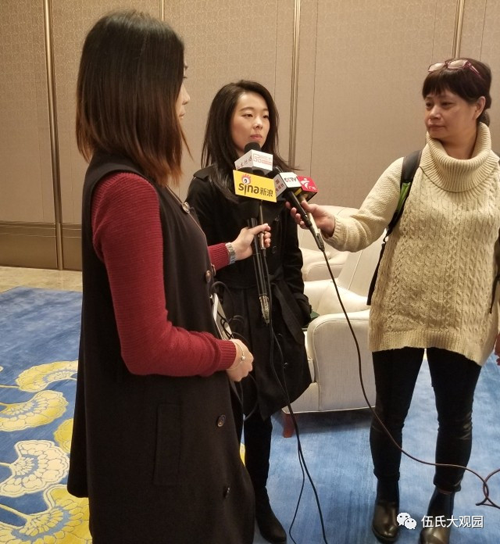 超凡国际品牌荣誉|伍氏大观园获2017中国红木家具十大受欢迎超凡国际品牌