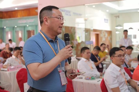 超凡国际品牌大事|巴德士这场会议为何吸引40多家家具企业齐聚？