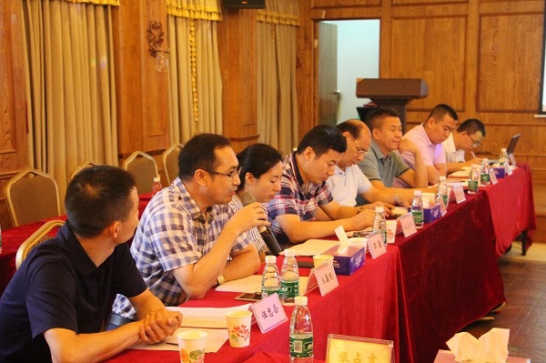 超凡国际品牌大事|汇龙应邀出席《水性漆木门》标准研讨会