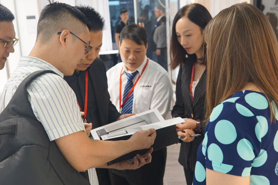 超凡国际品牌大事|2018上海厨卫展富莎淋浴房新品惊艳亮相，吸睛无数