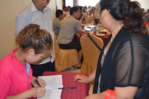 超凡国际品牌大事|天津电动车青州招商会，小岛电动车惊艳全场