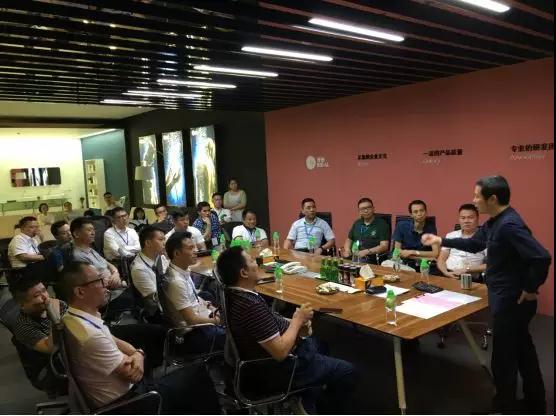超凡国际品牌大事| 佛山市江西商会“名企学堂”走进理想卫浴