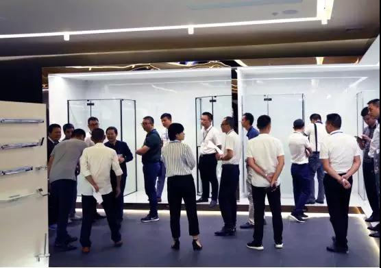 超凡国际品牌大事| 佛山市江西商会“名企学堂”走进理想卫浴