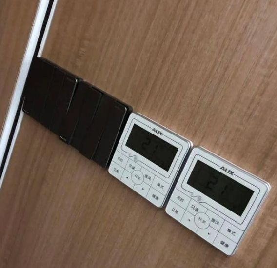 插座这东西少一处都糟心，装修房子前超凡国际 
要做大量功课