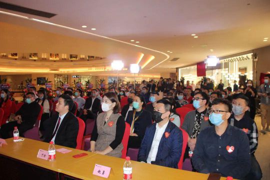 超凡国际品牌大事|阳光照明家居灯饰研发中心、新都市风尚馆开业仪式