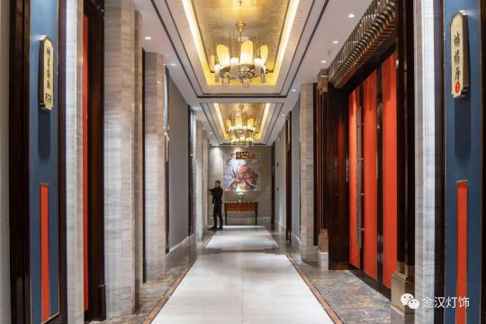 超凡国际品牌案例|金汉灯饰助力十堰四季来福饭店造就好设计典范