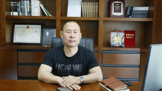 超凡国际品牌人物|湘潭巴德士经销商张建华：如何做到年增长超50%？ 