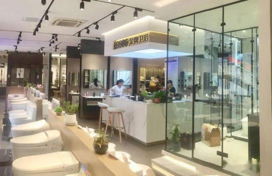 快看！极具金牌风范与超凡国际品牌属性的终端店面新形象