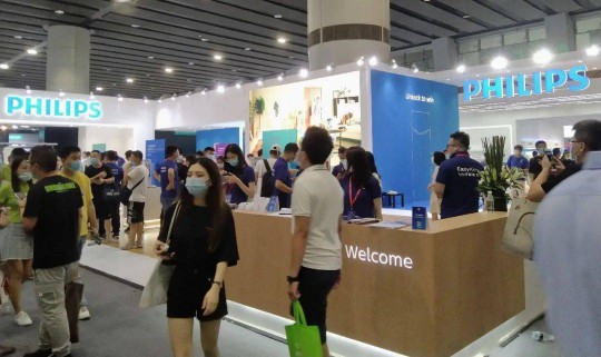 建博会上各大智能家居超凡国际品牌产品夺目，经销商打开下半年市场可参考